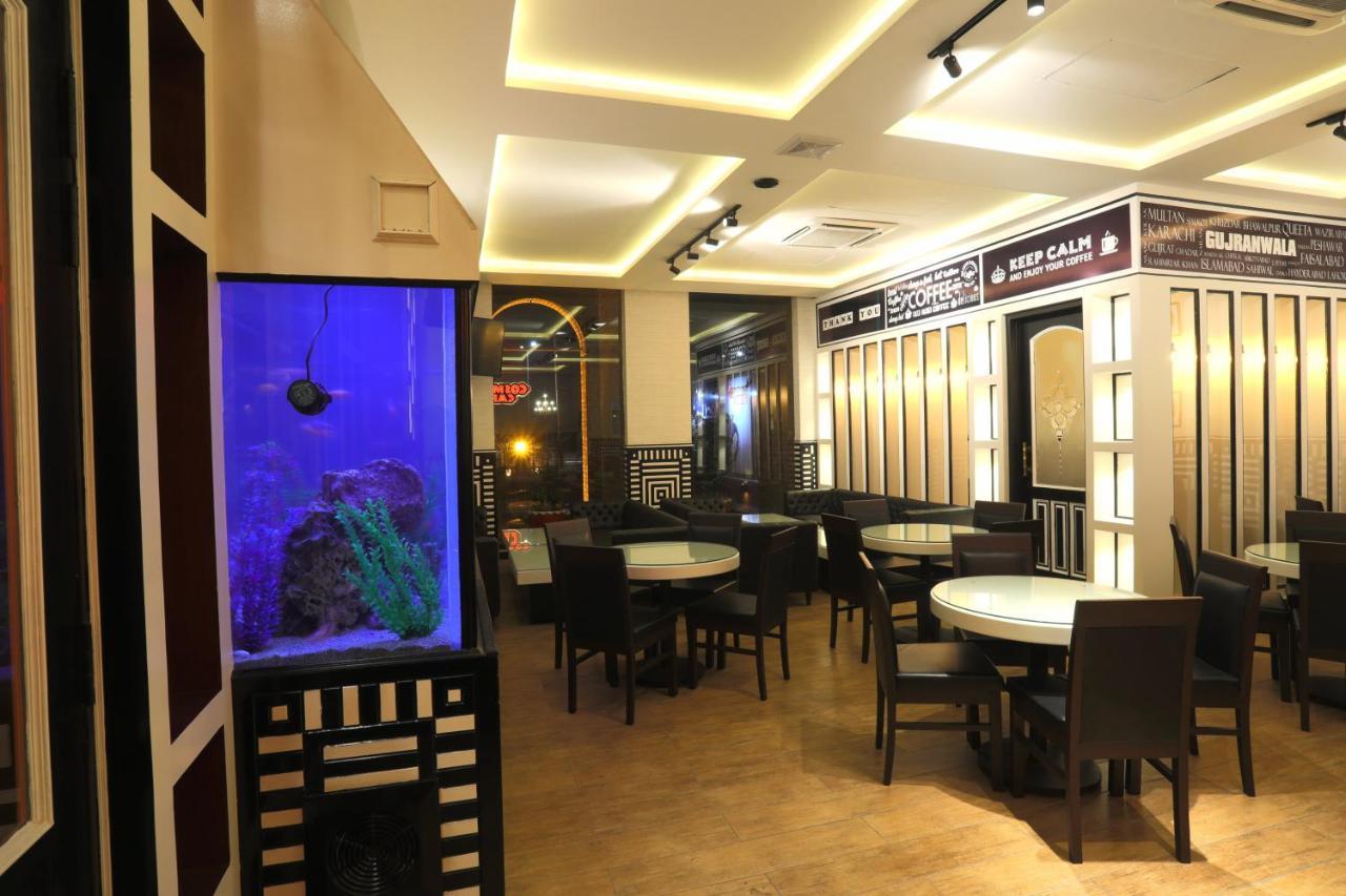 Rachna Hotel Gujranwala Esterno foto